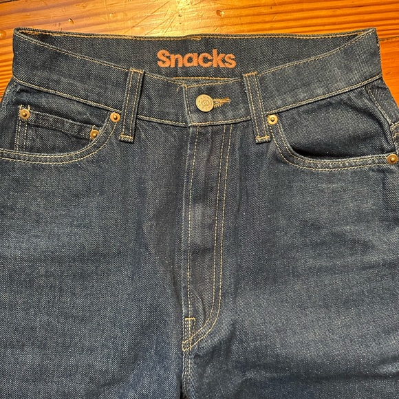 Snacks by Mother Jeans - Picture 9 of 12